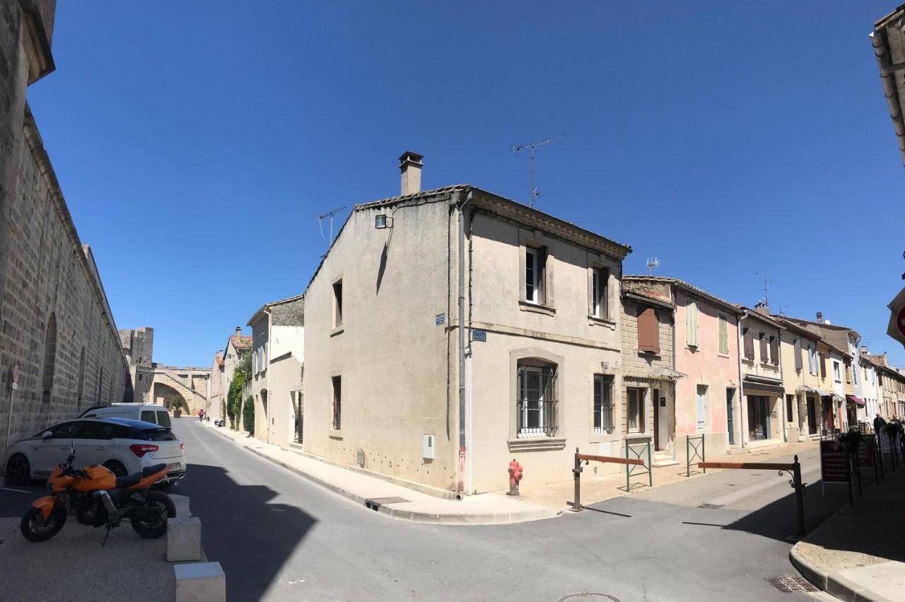 O 36 Rempart Sud B&B Aigues-Mortes Exterior photo